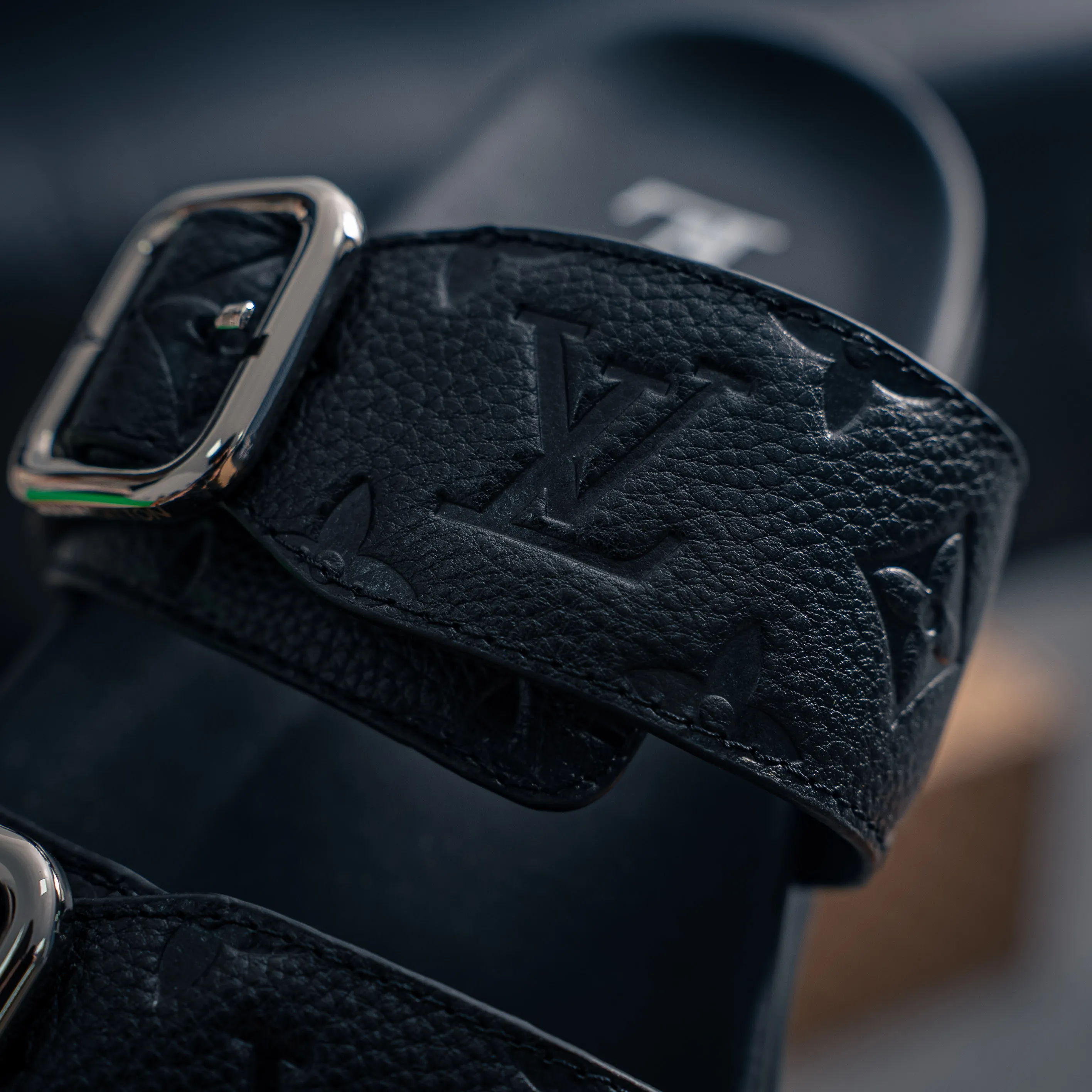 # LOUIS VUITTON ｜ 2026ss LOUIS VUITTON Venice Cowhide Leather Shoes Shoes Sandals 。 Cowhide Leather ，Shoes